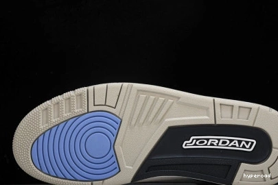 Hyperoad JORDAN “UNC” WHITE RETRO AIR 3 1019